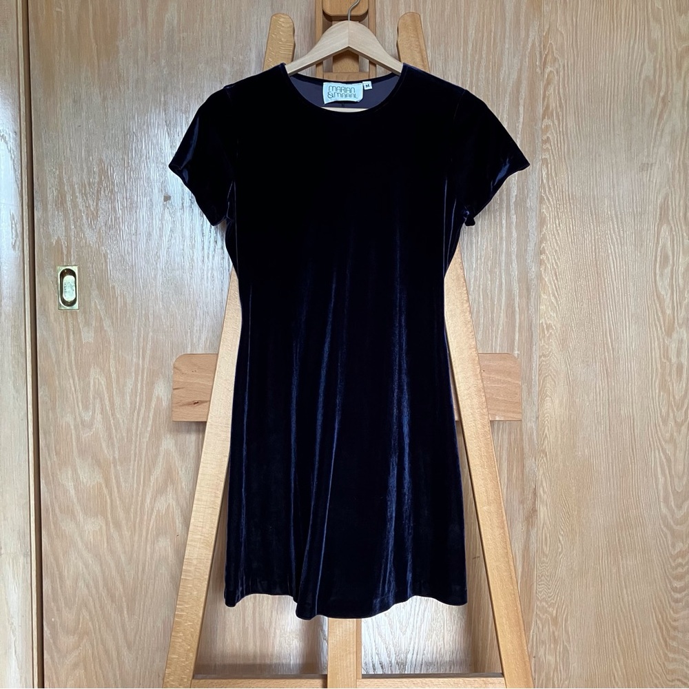 Vintage Marian & Maral blue velvet shirt dress!